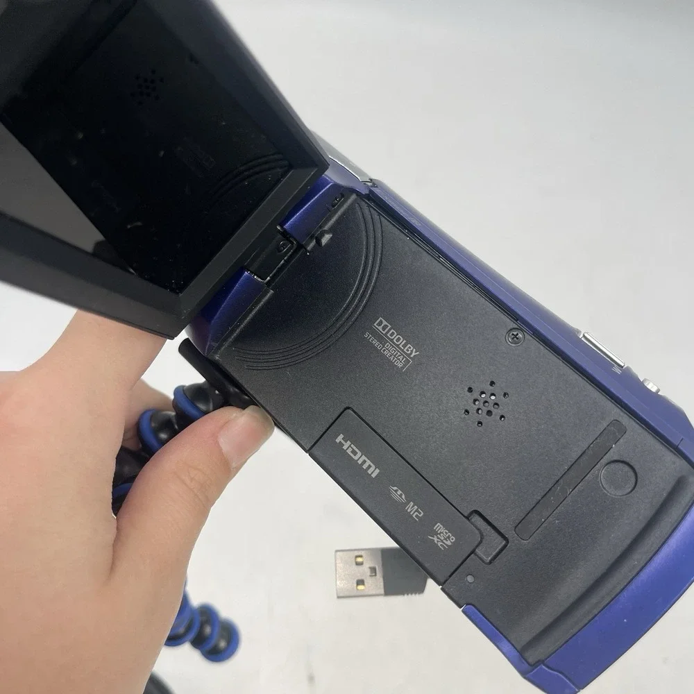 Sony HDR-CX240 CX240 1080p Full HD Camcorder -T12-C8 with Stand Working